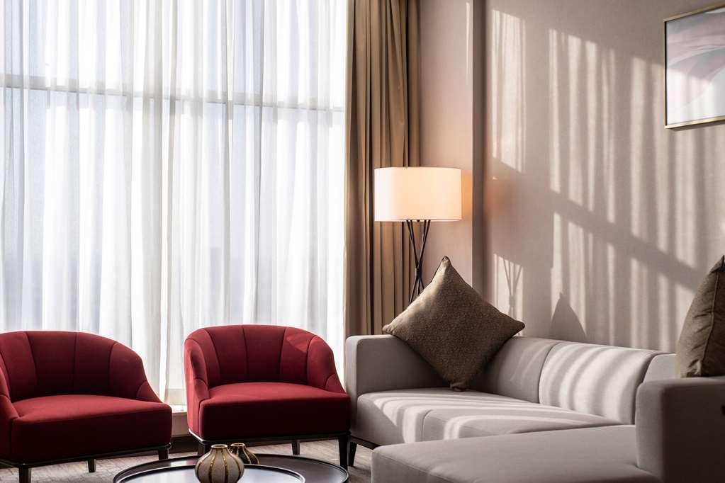 Ramada By Wyndham Riyadh King Fahd Road Rum bild