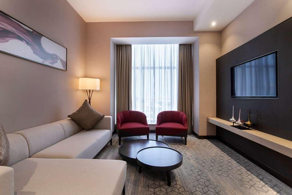 Ramada By Wyndham Riyadh King Fahd Road Rum bild