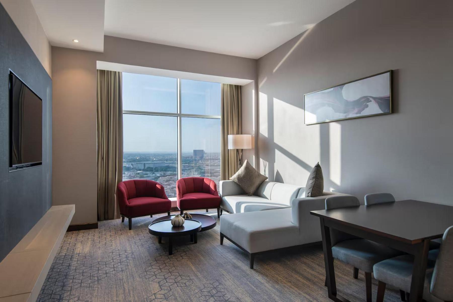 Ramada By Wyndham Riyadh King Fahd Road Exteriör bild